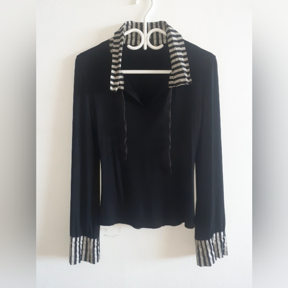 Collared & Cuffed Blouse with print on back